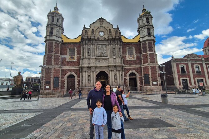 100% PRIVATE Tour in the Basilica of Guadalupe with Transportation - Door-to-door pickup makes Tepeyac feel easy