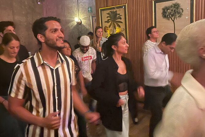 2 Hours and 30 Minutes Salsa Night in México City - Salsa Night in Mexico City, Roma Norte, Close to the Angel