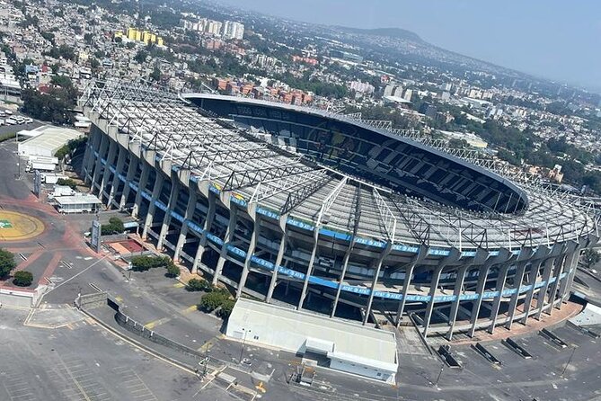 30 min Private Helicopter Tour in Mexico City - UNAM campus and the largest stadium in Mexico and Latin America