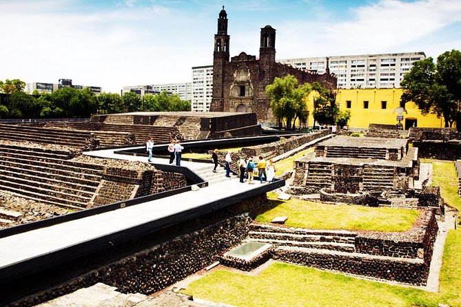 Acolman-Teotihuacán-Plaza of the Three Cultures- Craft Workshop - Acolman Ex Convent plus the craft workshop tasting