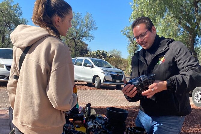 All-inclusive hot air balloon flight over Teotihuacan - Breakfast in a natural cave, then right into Teotihuacan time