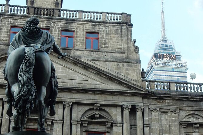 Architecture and History of Mexico City - Small Groups - Stop 4: Palacio de Bellas Artes, Politics and Art in the Same Frame