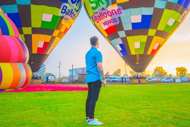 Balloon adventure: transfer+breakfast in the cave+guided pyramids - Landing Rituals, Certificates, and Pilot Interaction