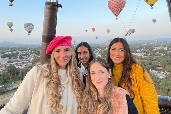 Balloon Flight and Teotihuacan Tour w/Breakfast from Mexico City - Teotihuacán pyramids tour with a certified guide: what you gain on the ground