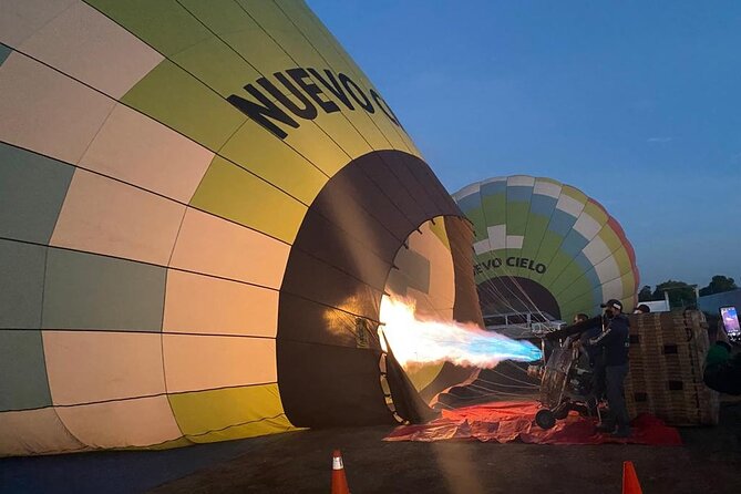 Balloon Flight + Breakfast in a cave + Pick up CDMX + Pyramids - Breakfast in a cave: unique setting, plan for cold, and check what’s included