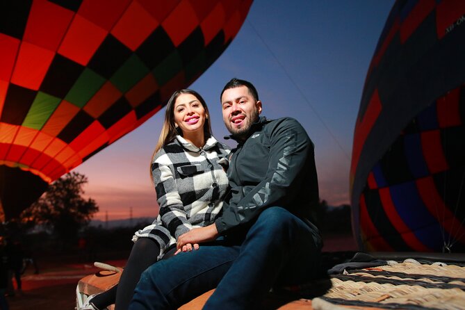 Balloon flight + Breakfast + Pyramids + Transportation (Optional) - The human factor: hosts, drivers, and communication