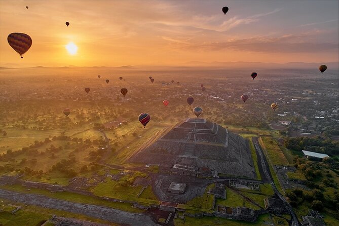 Balloon Flight + Cave Breakfast + Pick Up from CDMX or We Fly - The Takeoff Area: What to Expect During the Balloon Prep