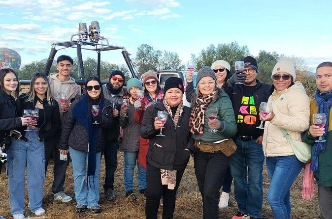Balloon flight in Teotihuacan from Mexico City - Breakfast in La Cueva and the maguey, pulque, obsidian stops