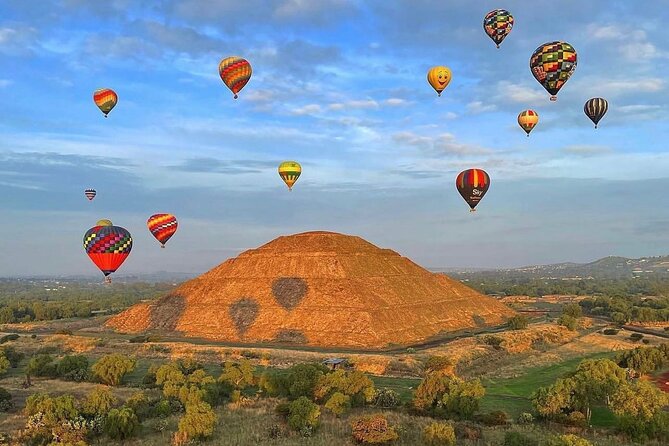 Balloon flight + pick up in CDMX + Breakfast in Cave + Pyramids - Key things I think are worth your attention