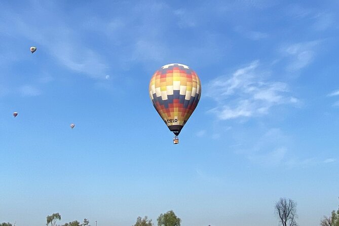 Balloon flight + Transportation + Breakfast in Cave or buffet + Pyramids - Tlalocan Artesanías y Experiencias: Souvenirs With Pre-Hispanic Inspiration