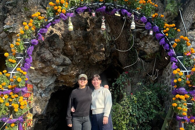 Balloon Flight with Breakfast and Transportation Option from CDMX - Coatlan Experiencias: obsidian, handmade drinks, and culture you can taste