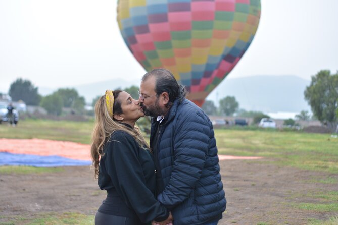 Balloon Flight with Breakfast in Cave and Pyramids of Teotihuacan - Landing Toast and Teotihuacan Setup: From Sky Back to Sightseeing