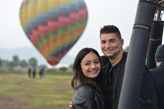 Balloon Flight with Breakfast in Cave and Pyramids of Teotihuacan - Pyramids on Foot: Your 90-Minute Window at Teotihuacan