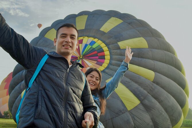 Balloon flight with breakfast in Cave and Pyramids tour from CDMX - Price and value: Is $148.98 worth it for this mix of flight, cave, and ruins?