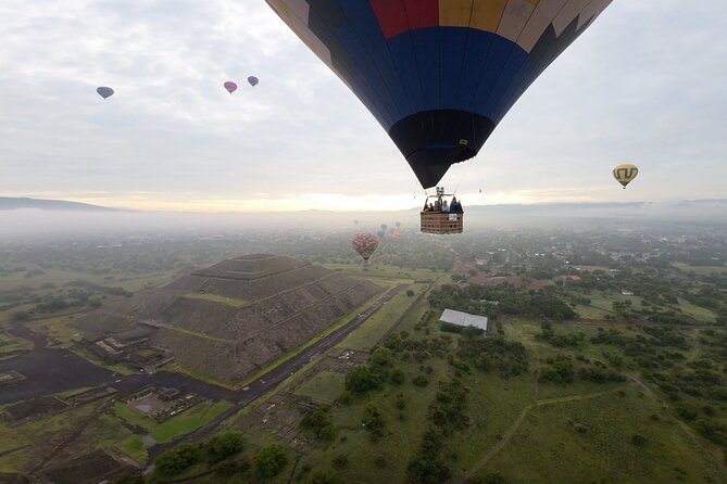 Balloon flight with breakfast in Cave and Pyramids tour from CDMX - Safety, weather, and what you should not promise yourself