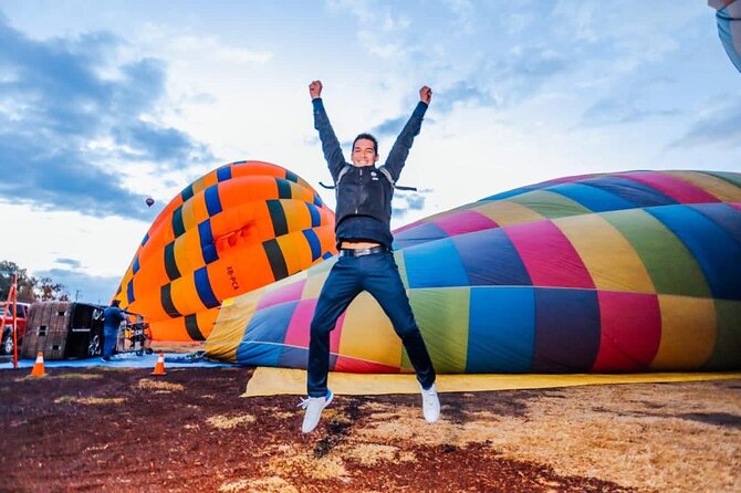 Balloon flight with or without Teotihuacan half day tour - The early start is the whole point, and it pays off