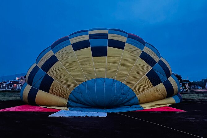 Balloon flight with private transportation and guided tour to Teotihuacán - Guided Walk Through Teotihuacán: Making the Ruins Make Sense
