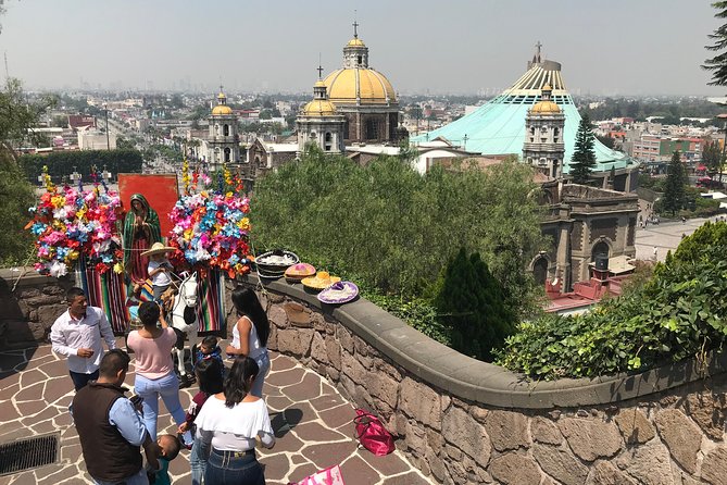Basilica of Our Lady of Guadalupe Visit - Stop 5: Museo de la Basilica de Guadalupe, 1 hour of art and symbolism