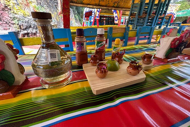 Boat tour in Mexico City with Live Guide with Food and Drinks - Traffic, Weather, and the Pulque Contingency You Should Plan For