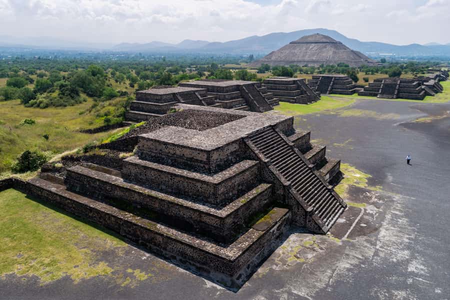 CDMX: Early visit to Teotihuacan - Obsidian workshop and tequila tasting: the cultural add-on