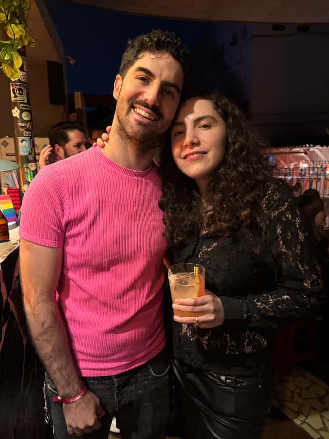 CDMX LGBT Tour: 3 Clubs + Drinks + Ride + Host - Stop three and the drag show moment