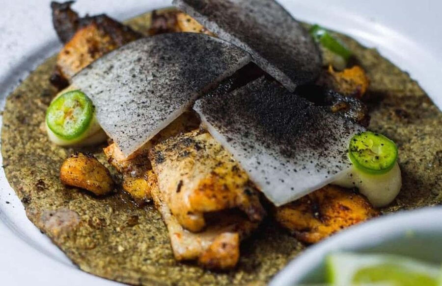 CDMX: Tacos and mezcal night tour - How the Guide Turns Food Into a CDMX Story
