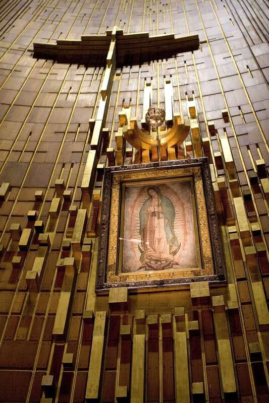 CDMX: Tour of the ruins of Teotihuacan, Tlatelolco, and Guadalupe - Obsidian workshop and tequila tasting: tradition you can actually feel