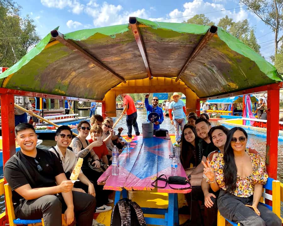 CDMX: Xochimilco Trajinera Party, Drinks, Mariachi & Tacos - Should you book the CDMX Xochimilco Trajinera Party?