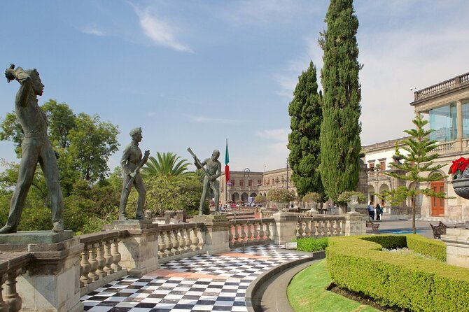Chapultepec Castle and Anthropology Tour, starting from CDMX - Chapultepec Castle: presidents, emperors, and museum rooms