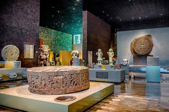 Chapultepec Castle and Anthropology Tour, starting from CDMX - The Hemiciclo return, and how to end the day well