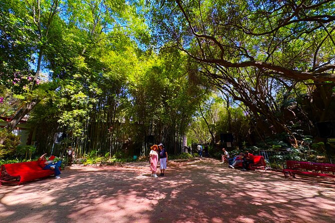 Chapultepec Castle & forest: History, Nature, and Hidden Secrets - Snacks, ice cream, and the calm way the day flows
