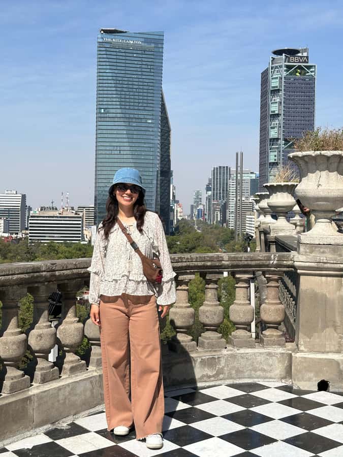 Chapultepec Castle: Private tour with local guide, tickets included - FAQ