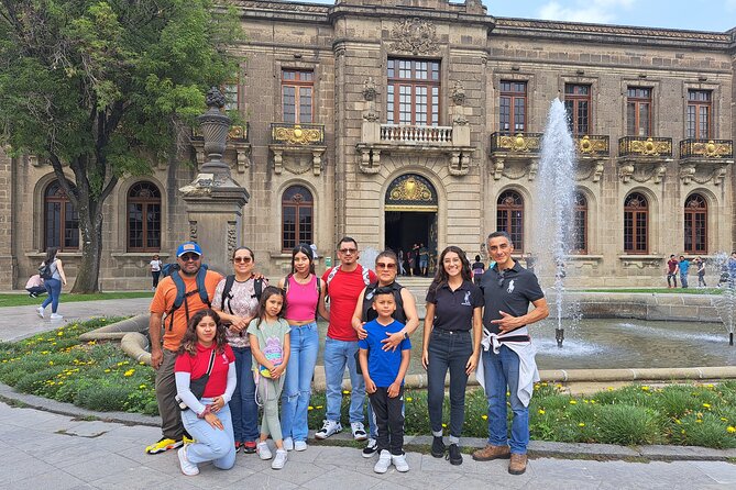 Chapultepec Castle Tour and its surroundings - Practical logistics that help you enjoy the day