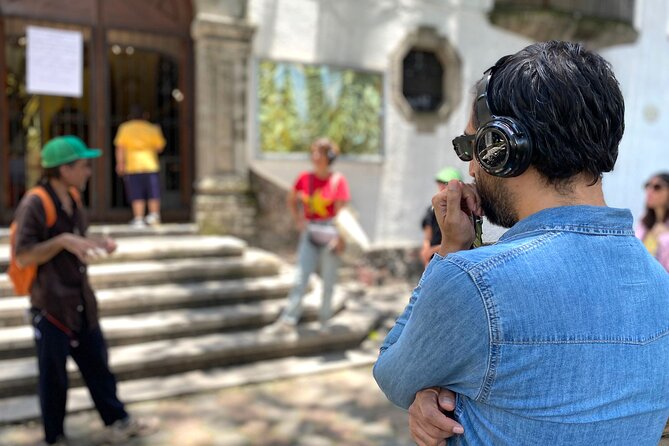 Colonia Roma Musical Walking Tour - La Casa de Las Brujas: Eclectic Architecture and a Changing Neighborhood