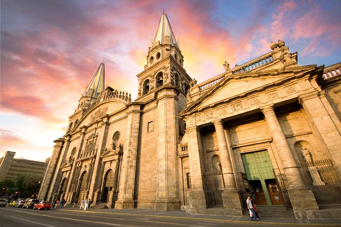 Colonial Treasures: San Miguel de Allende, Guanajuato, Zacatecas and Guadalajara - Day 1: settling in with your Mexico City arrival transfer