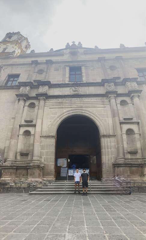 COYOACAN: FRIDA KAHLO STEPS IN COYOACAN AND SAN ANGEL CDMX - The Coyoacán Market stop, shopping time that feels useful