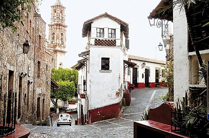 Cuernavaca and Taxco 1-day Tours from Mexico City - Taxco Arrival, Lunch Time, and Santa Prisca (1759)