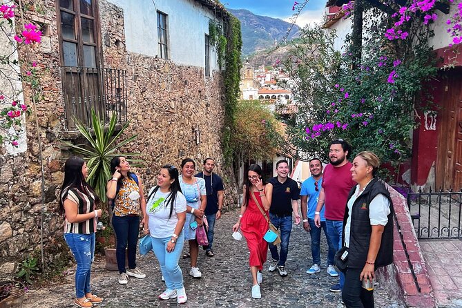 Cuernavaca and Taxco Tour from Mexico City - Taxco on the clock, Santa Prisca Cathedral and silver town walking