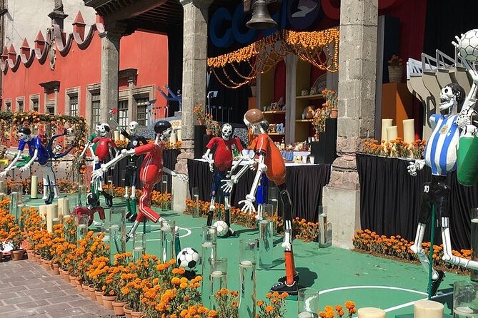 Day of the Dead in Mixquic Visit the Houses and Altars Pantheon - Guides Tan and David, and Why a Human Host Changes Everything