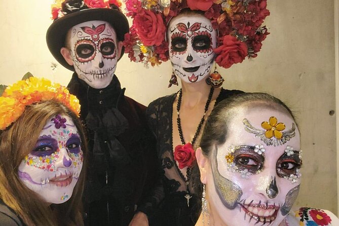 Day of the Dead in Mixquic Visit the Houses and Altars Pantheon - The 2:00 pm Plan, Meeting Point, and How to Think About Timing