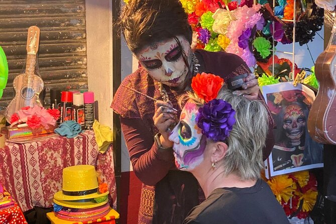 Day of the Dead Tour in Mixquic from Mexico City - Ofertas, candles, and what the tour is really teaching you