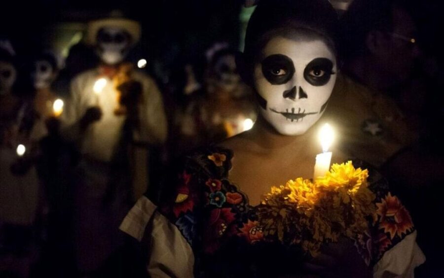 Day of the Dead Tour in San Andres Míxquic From Mexico City - Why San Andrés Mixquic feels different from the big-city version