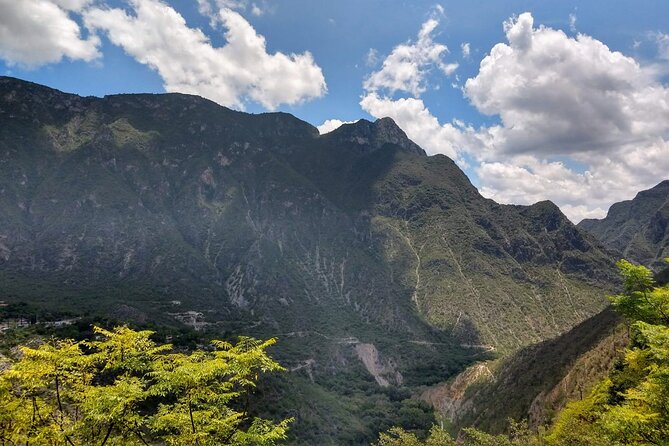 Day trip to Grutas Tolantongo Hot Springs - Main cave and central waterfall: the moment the park grabs you