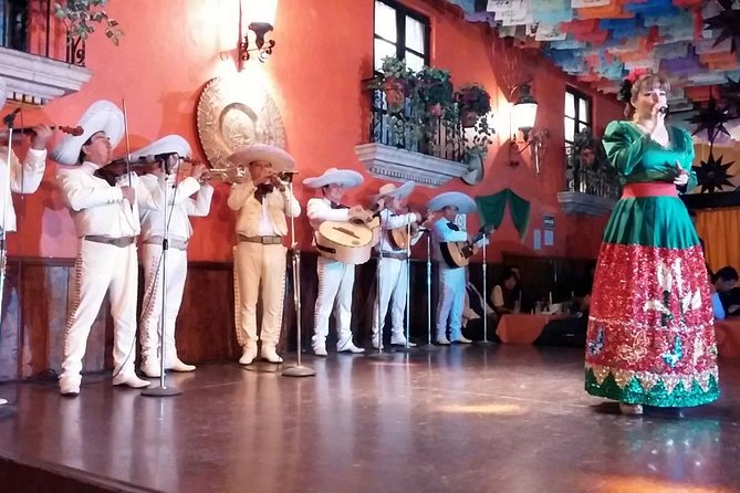 Dinner at a panoramic restaurant and show at Plaza de los Mariachis - Getting From Downtown to Both Stops (Without the Stress)