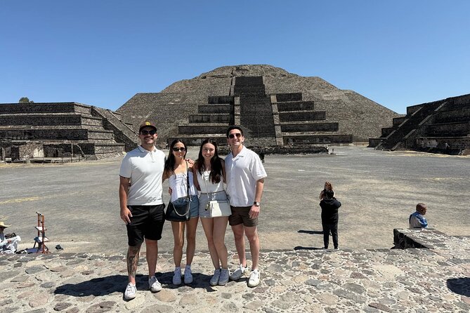 Discover Teotihuacan - Avenue of the Dead and the Pyramids of the Sun and Moon, how to watch the site