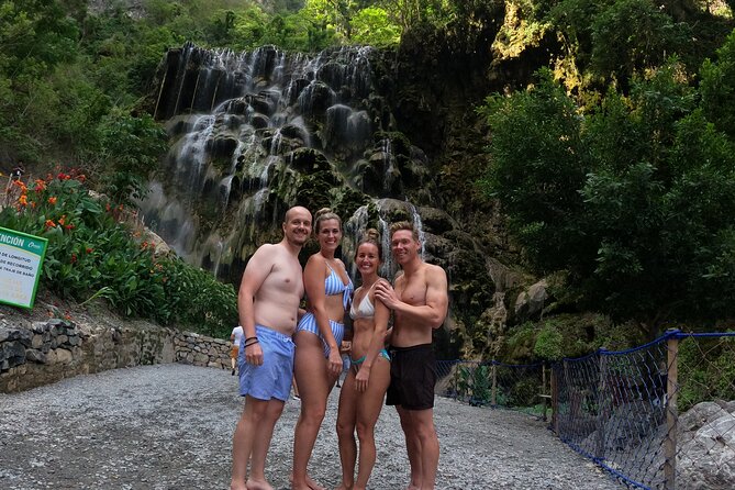 Early & Express Tolantongo Hot Springs - Breakfast Timing: Good Fuel, But Plan Around the One Big Risk
