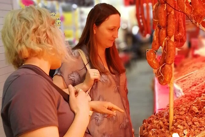 Eat and Explore Local Markets in Mexico City - Shopping Time: What You Might Find at the Markets