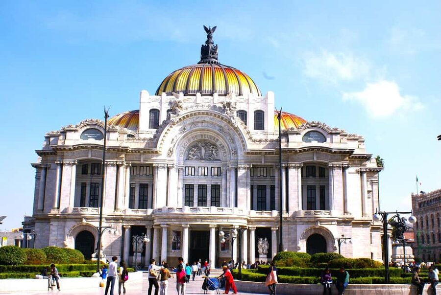 Enjoy the Folkloric Ballet at the Palacio de Bellas Artes - Palacio Logistics: Pickup, Venue Changes, and Seating Reality