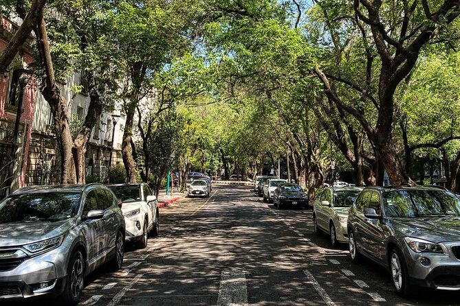 Epic Condesa and Roma Norte Walking Tour - Fuente de Cibeles connects Mexico and Spain with a familiar landmark
