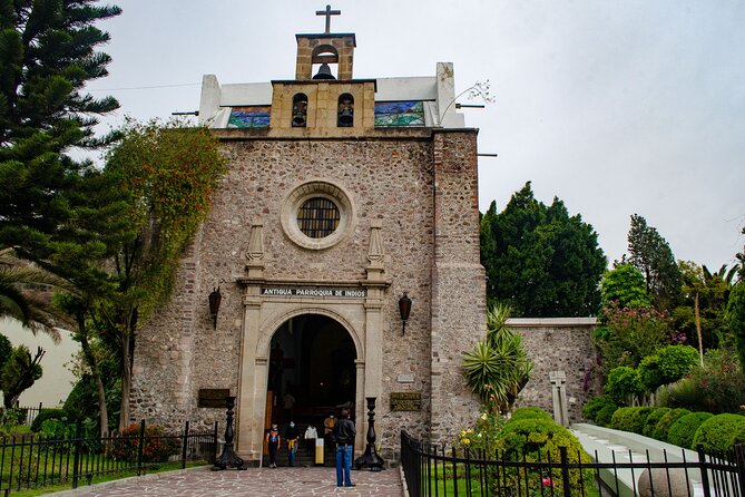 EXCLUSIVE TOUR Basilica of Guadeloupe – small groups - Stop 2: Tepeyac hill, the medicinal waters at Pozitos, and the Cerritos area